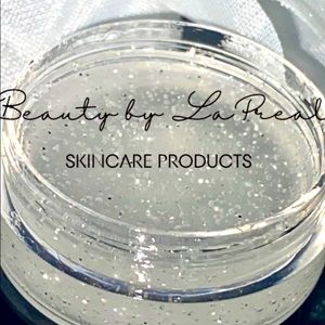 Clear lipgloss